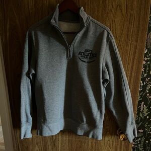 Roots men’s sweater